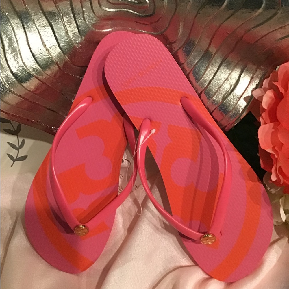**Final Markdown**NWOT! Tory Burch Flip Flops
